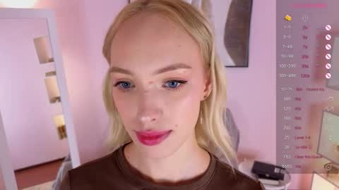 Lylu online show from November 26, 10:17 pm