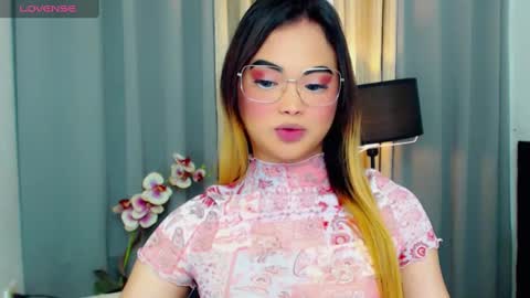 haily online show from March 1, 7:48 pm