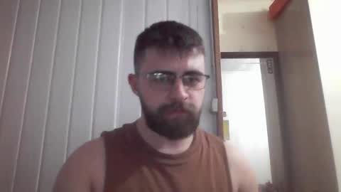 Snapshot of hairy_man_69_ chatting on October 29, 3:08 am horny online show from October 29, 3:08 am