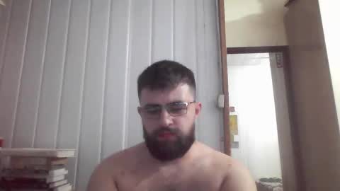 Snapshot of hairy_man_69_ chatting on December 27, 8:45 am horny online show from December 27, 8:45 am