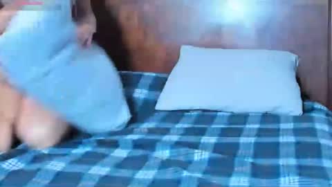 Snapshot of hairy_mommy chatting on March 12, 8:09 pm Christine -  online show from March 12, 8:09 pm