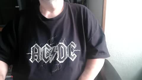 hairyarmpit_lover_1970 online show from April 18, 8:16 am