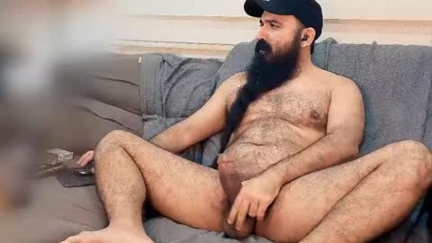 Hairy Beard Smoker online show from May 4, 3:46 am