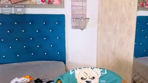 Halahia online show from June 11, 12:25 pm