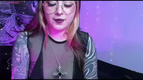 Hallu online show from November 28, 2:24 pm