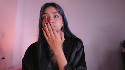 Snapshot of halsey1_ chatting on October 21, 11:59 am Halsey online show from October 21, 11:59 am