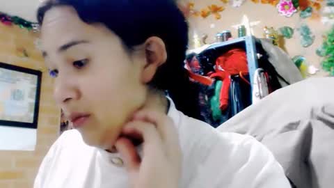 HANMy Dears make sure to follow me here create a FREE account if you dont have one and chat thank you. online show from December 17, 4:41 am