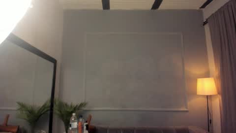 hanaahquinn online show from November 5, 12:07 pm