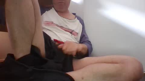 hand_ball_32 online show from December 14, 11:55 pm