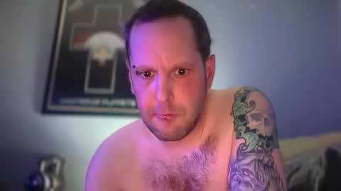 hand_banana_420 online show from March 5, 2:53 am