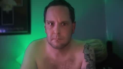 Snapshot of hand_banana_420 chatting on October 5, 1:36 am hand_banana_420 online show from October 5, 1:36 am