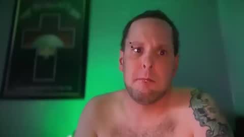 Snapshot of hand_banana_420 chatting on October 13, 4:03 am hand_banana_420 online show from October 13, 4:03 am