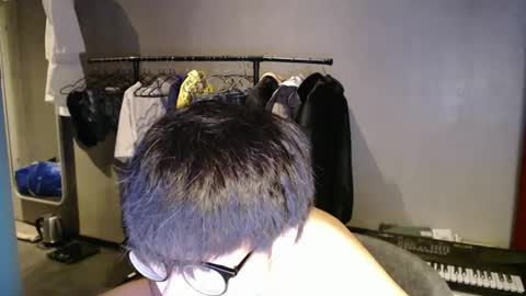 handsome_mannn online show from April 30, 8:57 pm