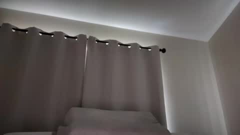 Snapshot of handsomeone6969 chatting on February 16, 2:09 am Handsomeone6969 online show from February 16, 2:09 am