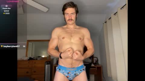 handsumhung online show from October 27, 9:37 pm