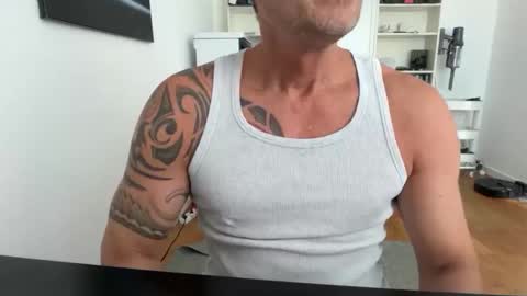Snapshot of hankmoody6 chatting on September 29, 2:38 pm hanky online show from September 29, 2:38 pm