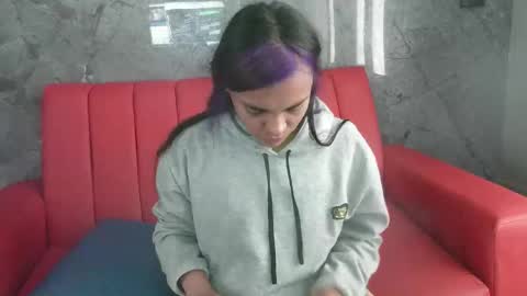 Hanna online show from November 19, 2:16 pm