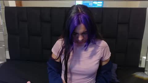 Hanna online show from November 14, 8:33 pm