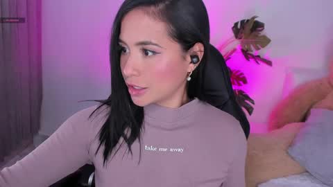 hanna online show from April 18, 7:07 pm