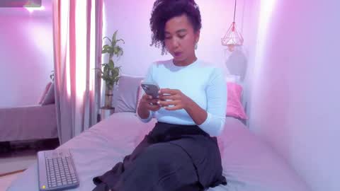 Hanna online show from March 12, 6:53 pm