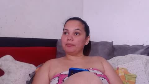  Hanna  online show from April 24, 5:26 pm