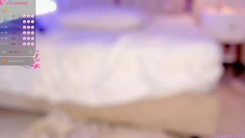 Hanna Lee online show from December 21, 4:25 pm