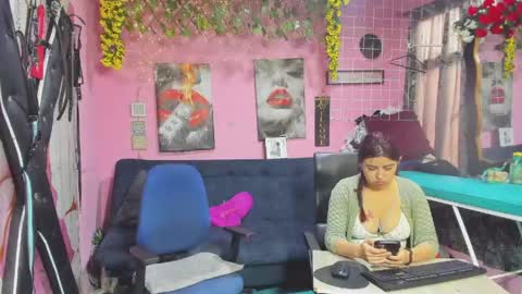 Hanna online show from May 25, 12:11 pm