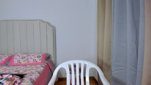 Hanna online show from March 6, 1:15 am