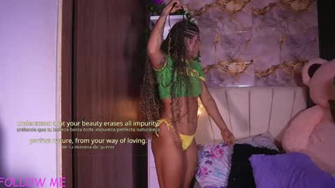 Hanna online show from April 4, 12:39 am