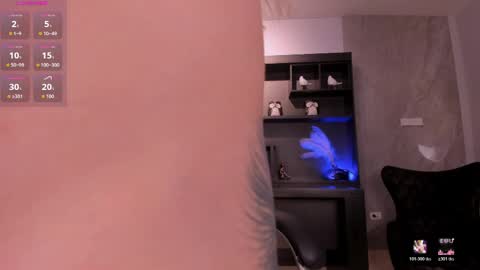  Hanna Connor  online show from April 22, 2:52 am