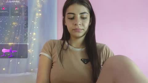 hannacruzsj online show from November 10, 8:11 pm