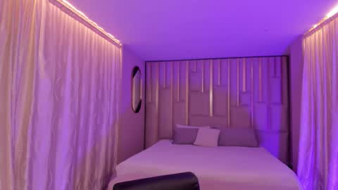 HANNAH J online show from March 7, 1:22 pm