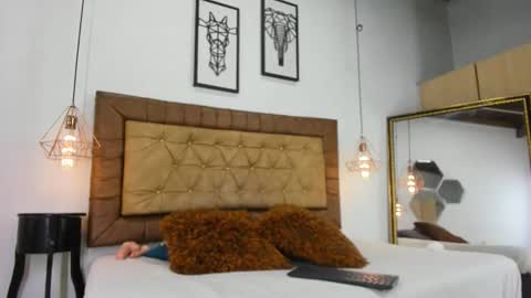 Hanna online show from November 15, 12:40 pm