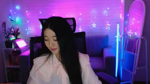 hannarosie online show from December 5, 7:11 pm