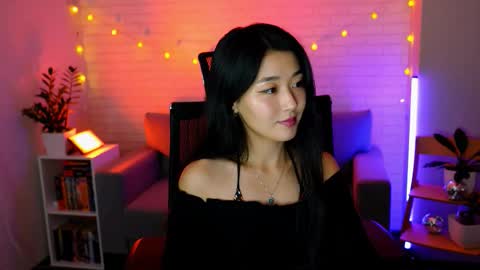 Snapshot of hannarosie chatting on October 16, 6:29 pm hannarosie online show from October 16, 6:29 pm