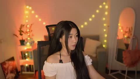 hannarosie online show from May 22, 4:58 pm