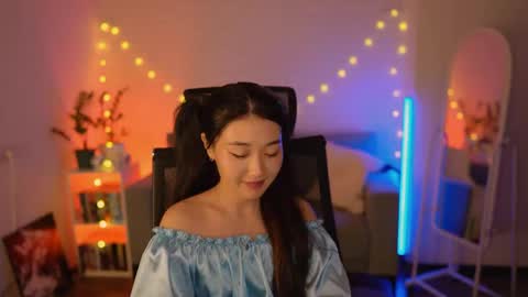 hannarosie online show from May 21, 4:57 pm