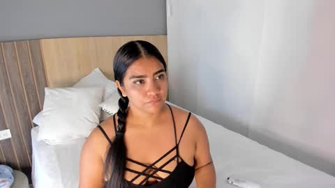 Hanna online show from November 18, 3:20 am