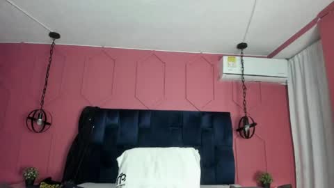 Hanny  online show from May 28, 12:03 pm