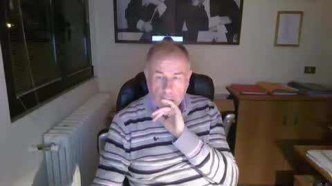 hanscooper online show from November 18, 4:43 pm