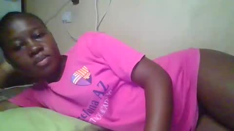 happy_dimple online show from October 10, 11:49 am