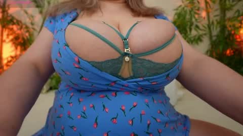 HappyAlice online show from April 22, 5:36 am