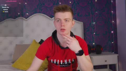 happydeimos online show from April 17, 10:12 pm