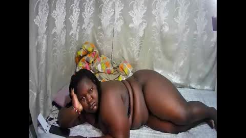 happysonia online show from November 16, 5:31 am