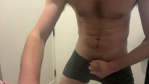 hard4you242 online show from February 3, 4:14 am