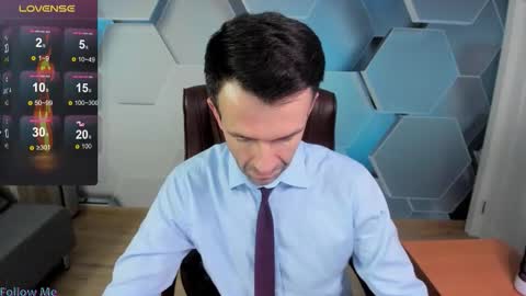 Steve online show from December 2, 1:42 pm