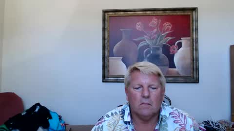 Steele and Cassie online show from June 16, 8:24 pm