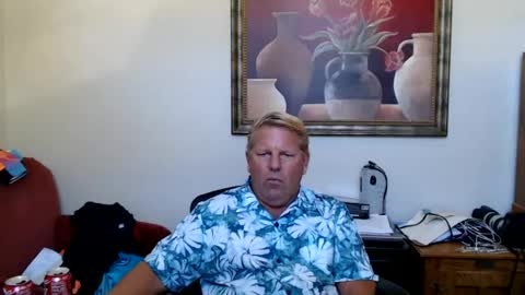 Steele and Cassie online show from June 19, 8:26 pm