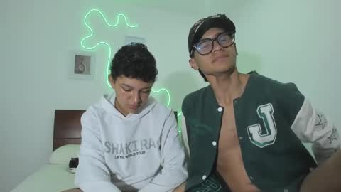 kade and demi independent models online show from April 7, 12:12 am