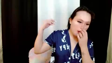 Snapshot of hardfox_xoxo chatting on September 25, 9:38 am mj online show from September 25, 9:38 am